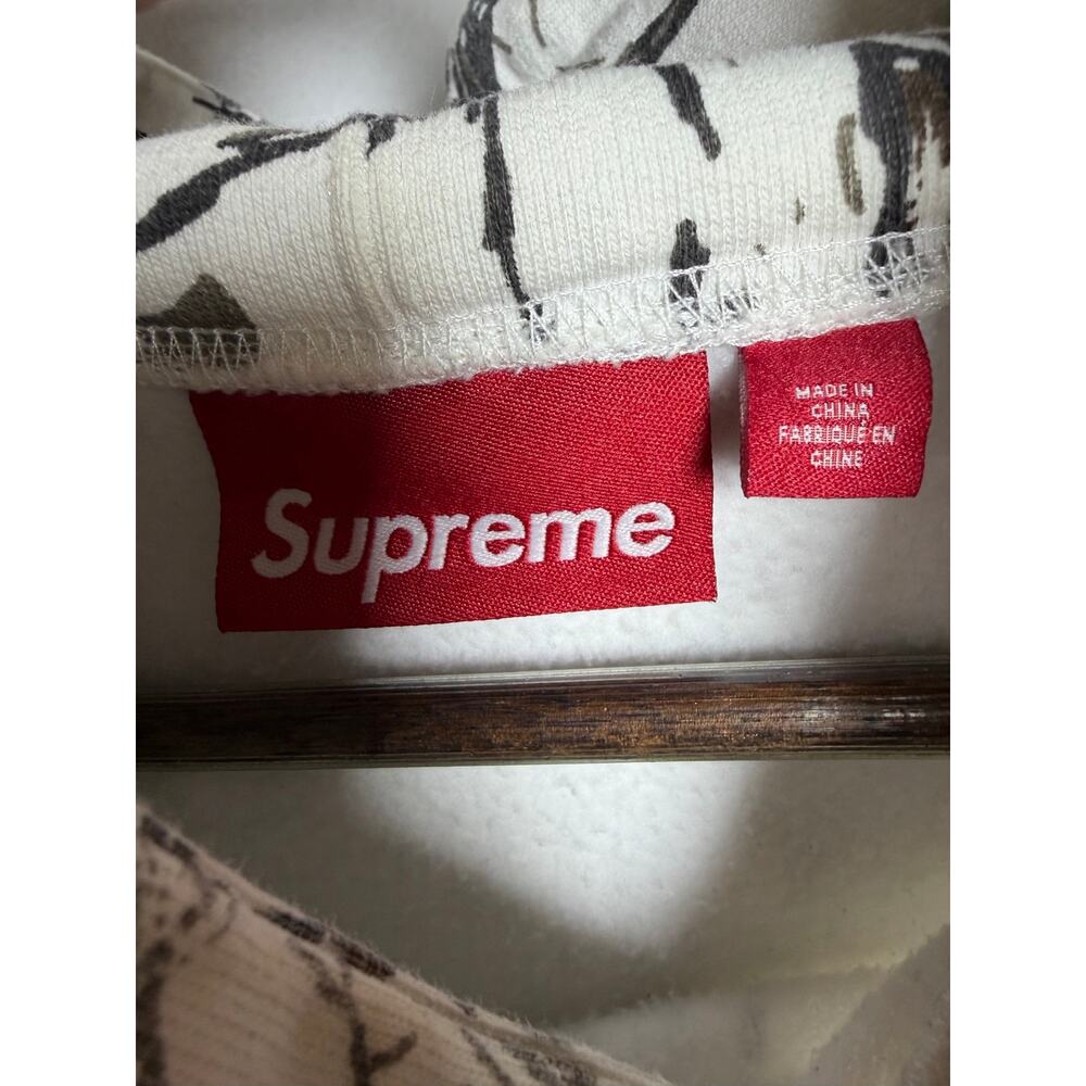 Supreme Small Box Snow Camo Hooded Sweatshirt - Picture 3 of 6
